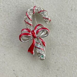 Vintage Bell & Bow Pin Gold-tone pin green red Rhinestones Lapel Pin Holiday